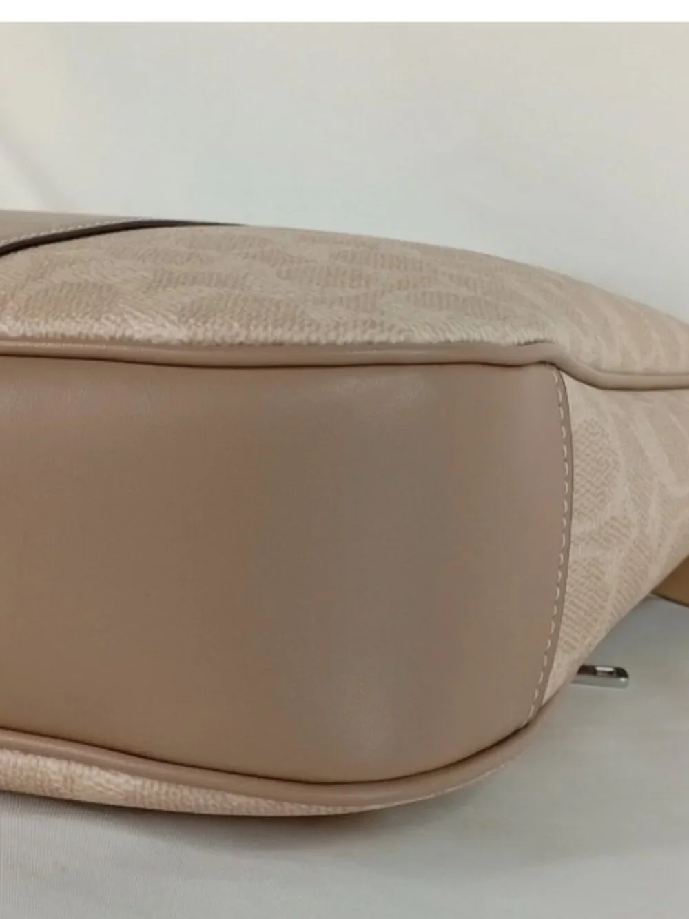 Coach Ellie File Bag In Signature Canvas w/ Stripe Taupe CZ183 Used *BAG ONLY*